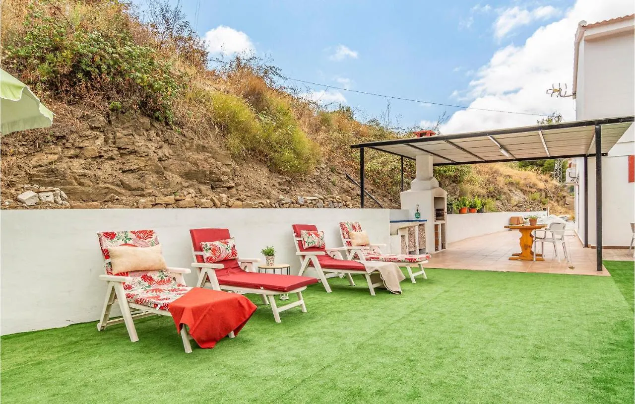 3 Bedroom Stunning Home In Malaga Spain