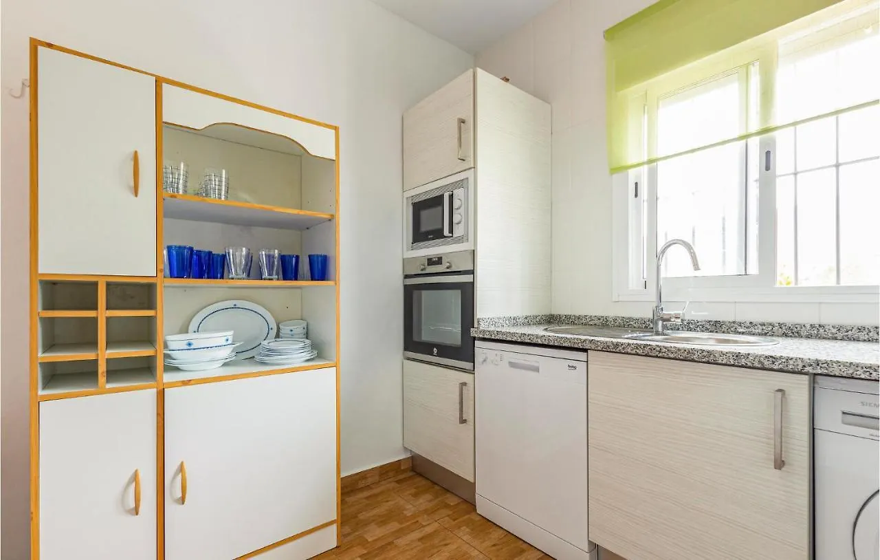 3 Bedroom Stunning Home In Malaga